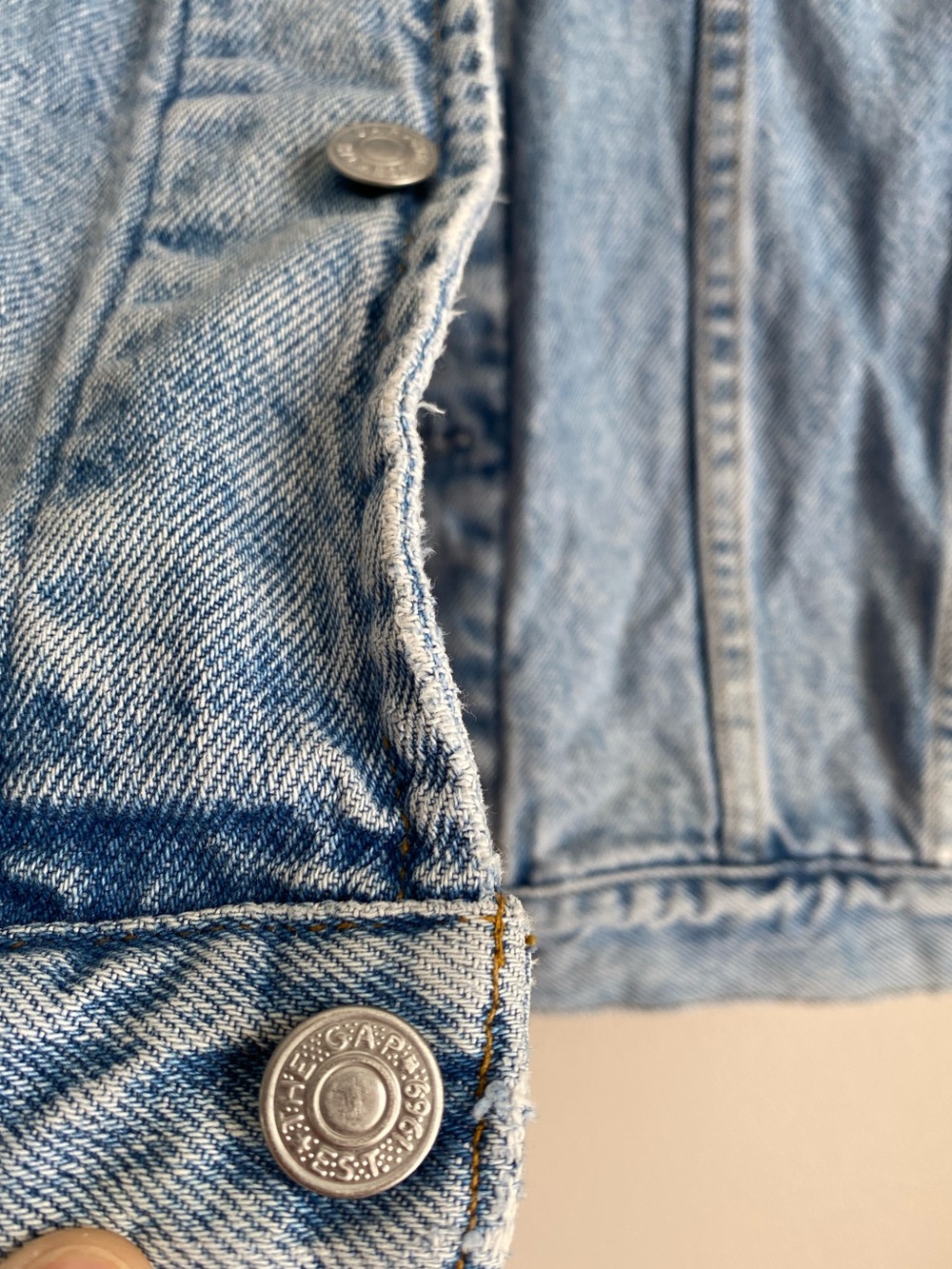 GAP Vintage Denim Jacket Large - Picture 5 of 15